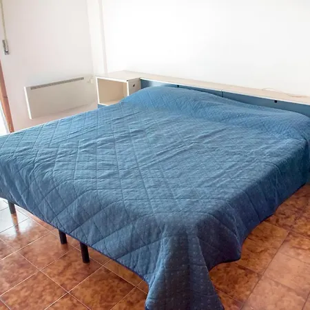 M251 - Marcelli, Trilocale Con Giardino A 50mt Dal Mare *